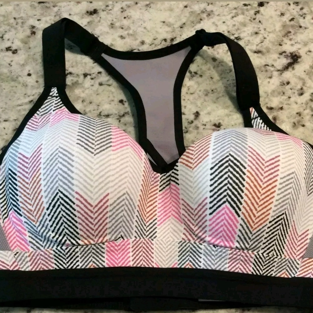 VICTORIA'S SECRET Sports Bra 32C